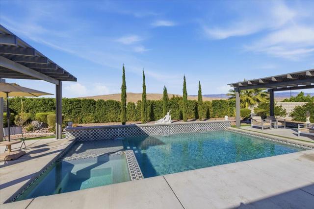 10 Iridium Way, Rancho Mirage, CA 92270