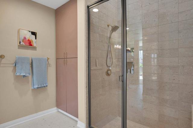Image 14 of 38 For 75798 Vista Del Rey
