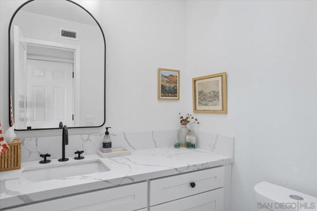 1796 Lindsley Park Drive, San Marcos CA: https://media.crmls.org/mediaz/1e7b1f46-5ccf-415d-ab8f-71f9c9daf929.jpg