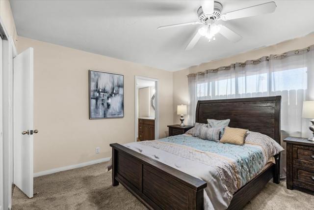 46205 Burroweed Lane, Palm Desert CA: https://media.crmls.org/mediaz/1e7bb821-da18-43b4-9851-ebc677658f13.jpg