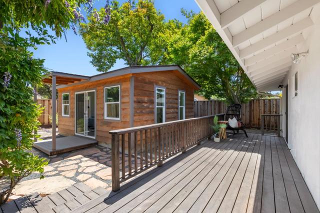 934 Hickory Way, Fremont CA: https://media.crmls.org/mediaz/1e7c19ef-8a8b-4125-acbb-3b37abc92cb7.jpg