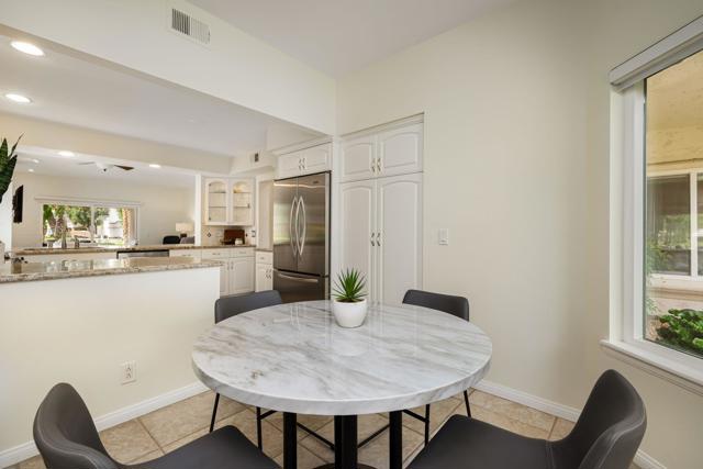 678 Vista Lago Circle N, Palm Desert, CA 92211