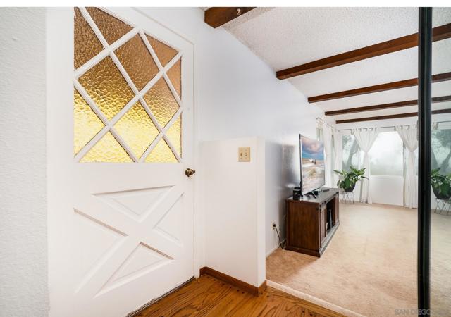 Image 13 of 75 For 6825 Kellyn Lane