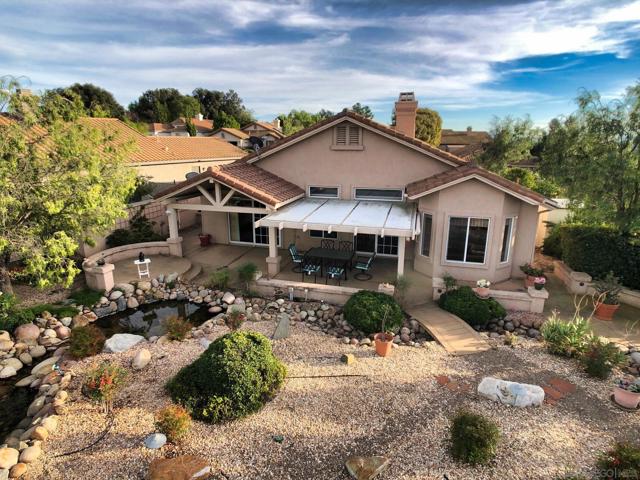 2338 LARKSPUR DR, Alpine CA: https://media.crmls.org/mediaz/1e81dbe3-422d-4ac6-a278-8179cb5b0a45.jpg