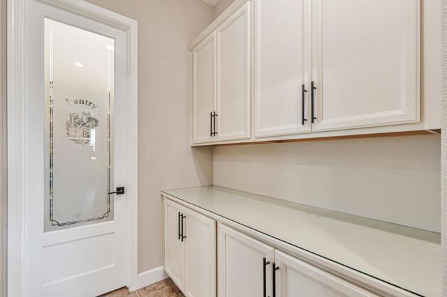 7832 Cobblestone Court, Gilroy CA: https://media.crmls.org/mediaz/1e82e5ca-dd2d-4aae-8e81-3a9285a08b21.jpg