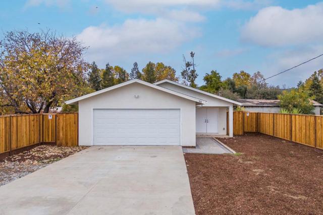 95 Farrell Avenue, Gilroy CA: https://media.crmls.org/mediaz/1e85a6fc-e8d6-45b5-979c-a3893375e144.jpg