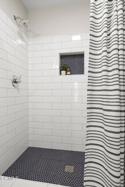 2371 Foster Avenue, Ventura CA: https://media.crmls.org/mediaz/1e85ff80-fc80-4dd5-b518-0bc43cbf7247.jpg