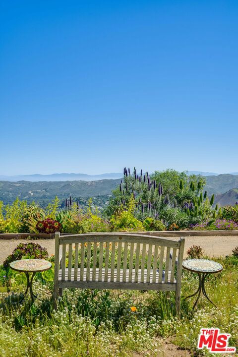 2303 Tuna Canyon Road, Topanga CA: https://media.crmls.org/mediaz/1e865028-8d51-4887-b904-0b2a6081dd0e.jpg