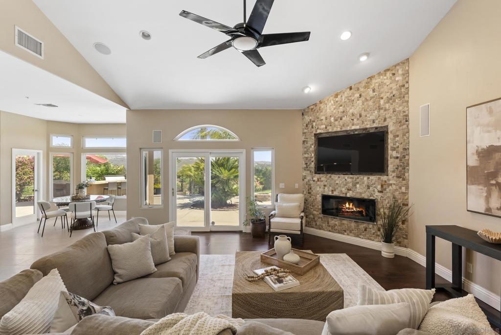 14998 Budwin Ln - photo 19