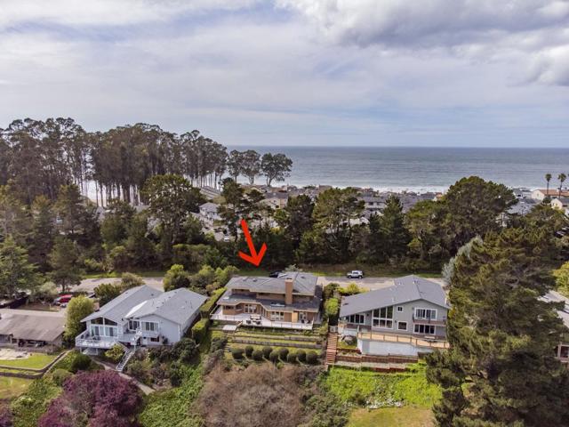 1125 Sumner Avenue, Aptos CA: https://media.crmls.org/mediaz/1e875488-b0cd-42a6-bec5-f8babeedb20c.jpg