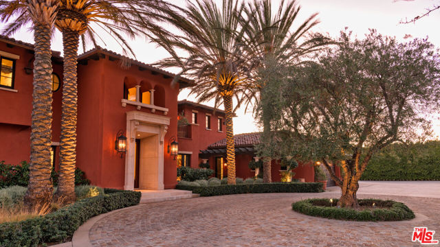 0 Murphy Way, Malibu CA: https://media.crmls.org/mediaz/1e87a3b5-577d-4232-8dbd-e9770d8e492d.jpg