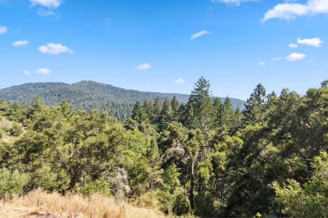 520 Laguna, Los Gatos CA: https://media.crmls.org/mediaz/1e890aa3-1e26-4897-9189-b937877be220.jpg