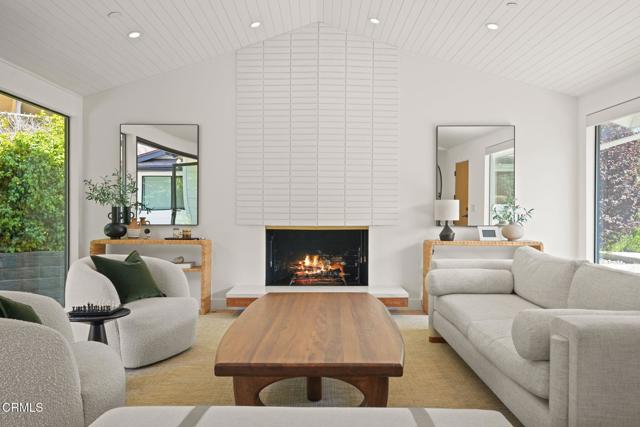 624 Camino Cerrado, South Pasadena CA: https://media.crmls.org/mediaz/1e8a9a4a-6bc9-4294-8dfb-f1d45dfed1fc.jpg