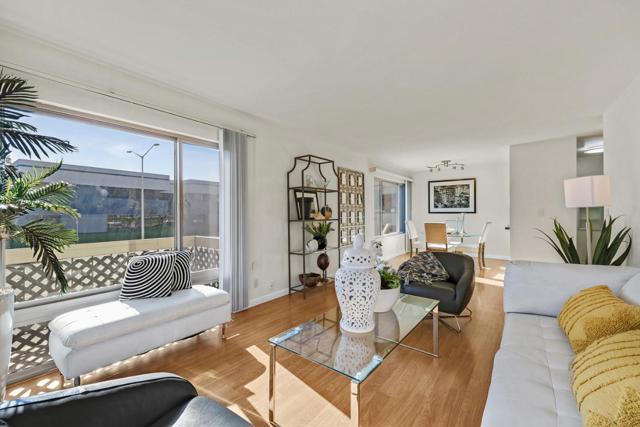 688 Mariners Island Boulevard, San Mateo CA: https://media.crmls.org/mediaz/1e8bf9c1-0e62-4b93-836e-d1456184413b.jpg