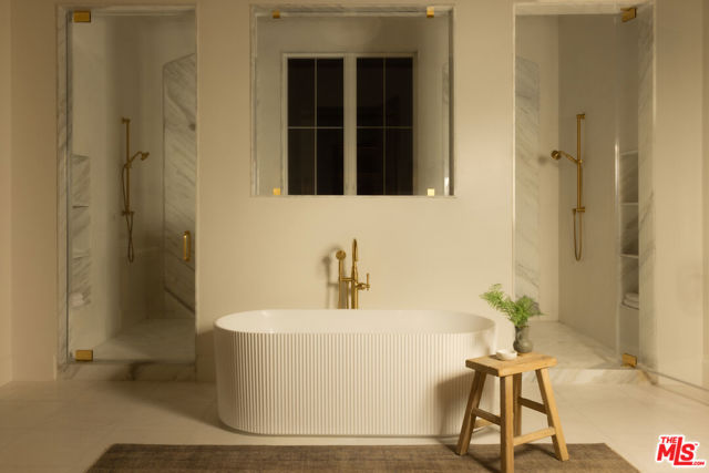 Drew Fenton | 1682 San Onofre Drive Pacific Palisades CA | MLS: 7506846 Drew Fenton | 1682 San Onofre Drive Pacific Palisades CA | MLS: 7506846