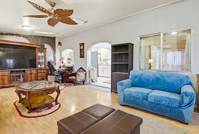 Detail Gallery Image 21 of 49 For 1775 Risueno Ct, San Diego,  CA 92154 - 4 Beds | 3 Baths