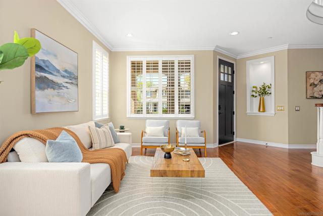 Image 2 of 45 For 10333 Pinecastle St