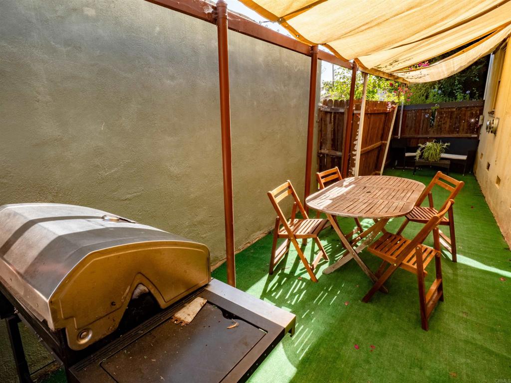 4411 Mcclintock - photo 15