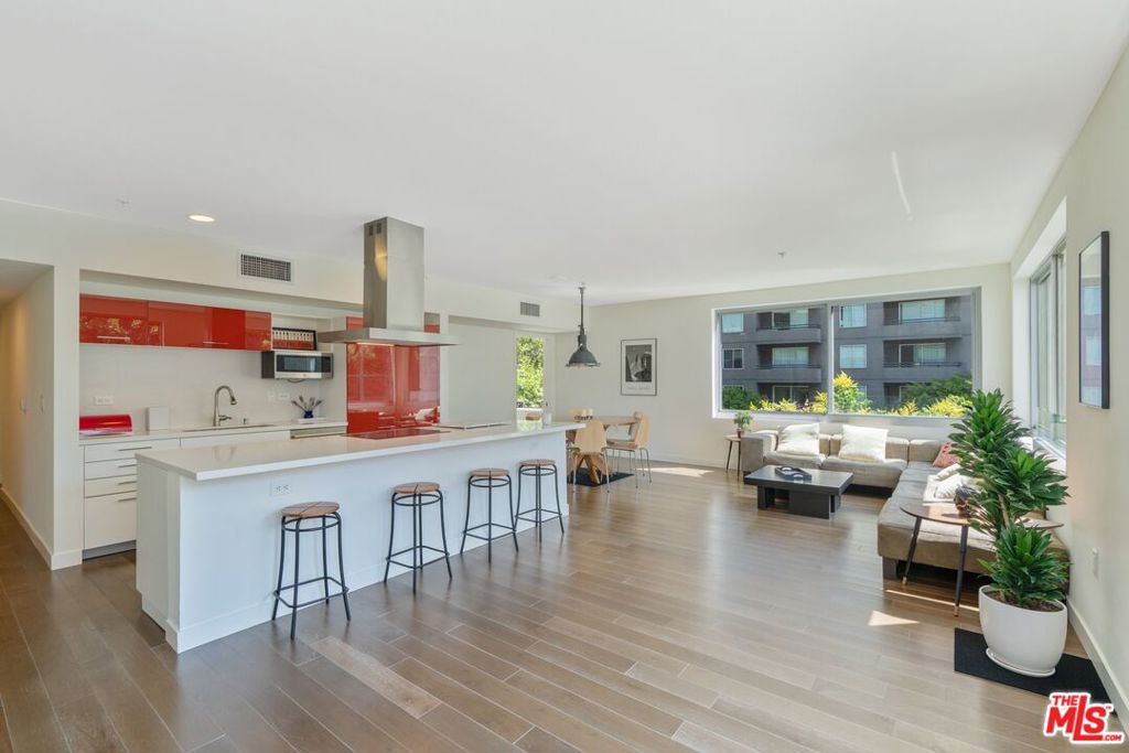 901 S Flower Street 307, Los Angeles, CA 90015
