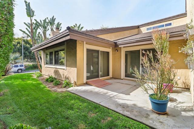 4637 Coralwood Cir, Carlsbad, California 92008, 2 Bedrooms Bedrooms, ,2 BathroomsBathrooms,Townhouse,For Sale,Coralwood Cir,250020235SD