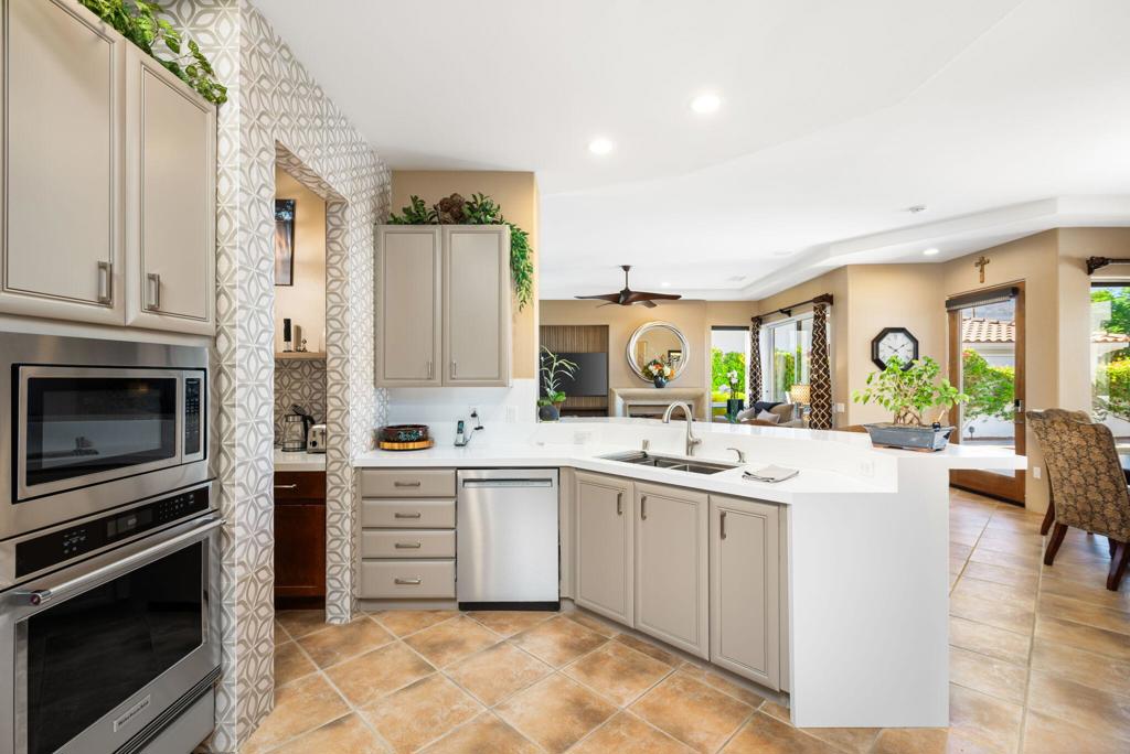 MLS #219138525DA image #24