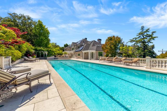 16541 Cypress Way, Los Gatos CA: https://media.crmls.org/mediaz/1e91f16b-aab3-4c2e-81a0-13cbc8ea2ca8.jpg