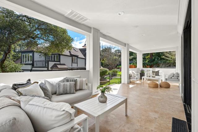 760 Chateau Drive, Hillsborough CA: https://media.crmls.org/mediaz/1e92ac9f-80ad-4dc7-aac8-a9c829b6b9b1.jpg