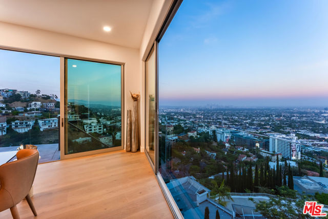 8654 Hollywood Boulevard, Los Angeles CA: https://media.crmls.org/mediaz/1e93c513-1308-454f-9792-048854b84292.jpg