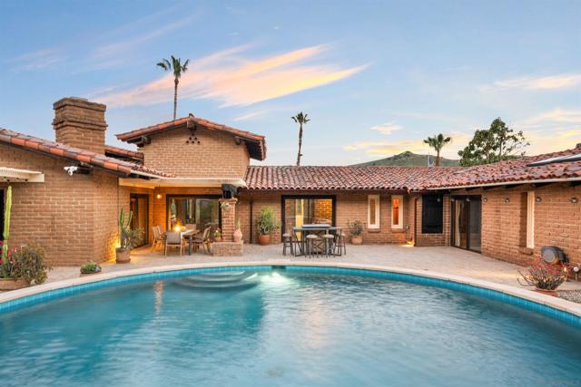 Image 10 of 75 For 1951 Cloverdale Rd