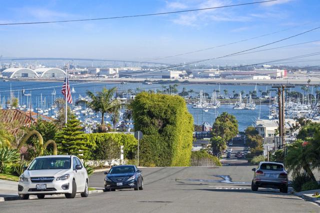 1307 Clove St, San Diego CA: https://media.crmls.org/mediaz/1e954dc5-311c-4a05-947b-3d4608cea154.jpg