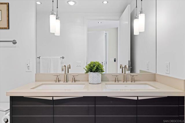 1325 Pacific Hwy, San Diego CA: https://media.crmls.org/mediaz/1e97a0ec-3be7-411a-a8ef-530a86209e5d.jpg