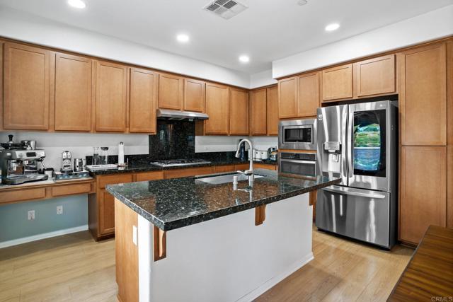 1768 Jackson Street, Chula Vista CA: https://media.crmls.org/mediaz/1e97ef13-6f57-4600-bc11-5957cb395f66.jpg