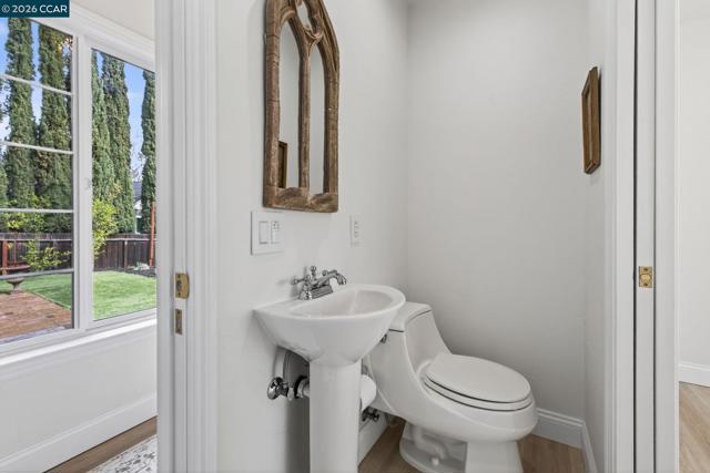 Image 13 of 41 For 1656 Foothill Park Circle