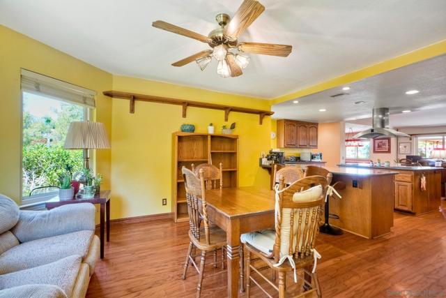 2183 Lundy Lake Dr, Escondido CA: https://media.crmls.org/mediaz/1e98b8a3-217d-47cb-9f12-8e0ab59b6a1a.jpg