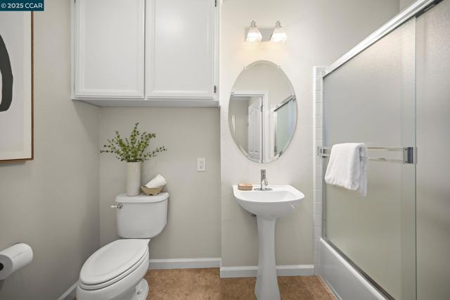 5954 Autumnwood Dr, Walnut Creek CA: https://media.crmls.org/mediaz/1e98f17e-9007-4758-8f2a-36784621e3f0.jpg