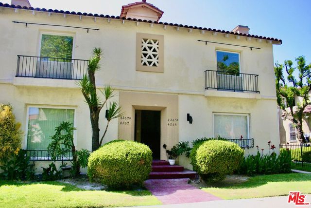 4265 Garthwaite Avenue, Los Angeles CA: https://media.crmls.org/mediaz/1e9a71e7-fa0b-4816-b95f-569c76301a30.jpg