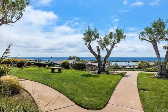 Detail Gallery Image 32 of 32 For 640 W Solana Circle #11,  Solana Beach,  CA 92075 - 2 Beds | 2 Baths