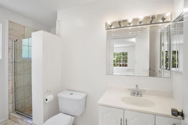 4833 Atlanta Dr., San Diego CA: https://media.crmls.org/mediaz/1e9e8c79-da60-46e3-81ee-7dcd50ecfcdd.jpg