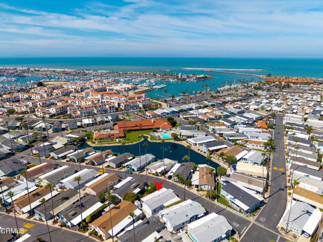 Image 32 of 41 For 1215 Anchors Way Drive 68