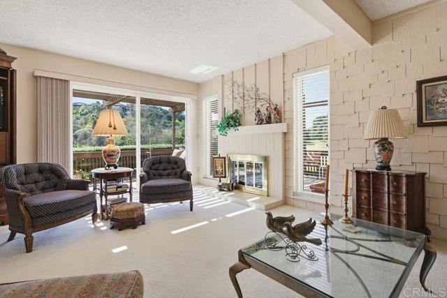 Detail Gallery Image 7 of 38 For 23653 Country Villa Rd, Ramona,  CA 92065 - 3 Beds | 2/1 Baths