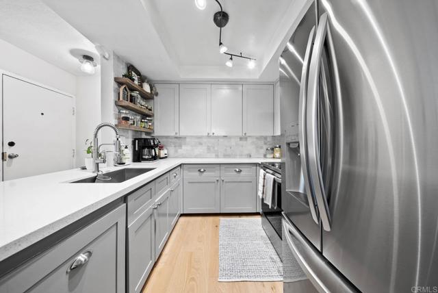 Detail Gallery Image 8 of 27 For 110 N 2nd Ave #27,  Chula Vista,  CA 91910 - 2 Beds | 2 Baths