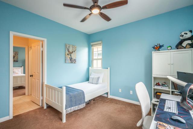 5621 Shasta Daisy Trl, San Diego CA: https://media.crmls.org/mediaz/1ea1b8fb-de6d-4bb4-8965-0866cb7289ef.jpg