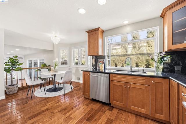 Image 24 of 60 For 280 Summerford Cir