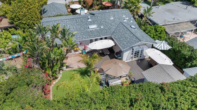 1965 42nd Avenue, Capitola CA: https://media.crmls.org/mediaz/1ea33c8b-4432-4933-9d96-5bd49ab1eddd.jpg