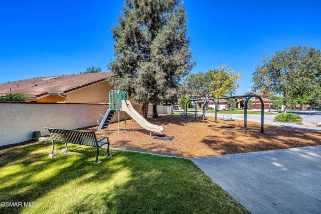 3180 Versaille Court, Thousand Oaks CA: https://media.crmls.org/mediaz/1ea34c5a-c39a-4622-9dc9-e9cd8d2d249c.jpg