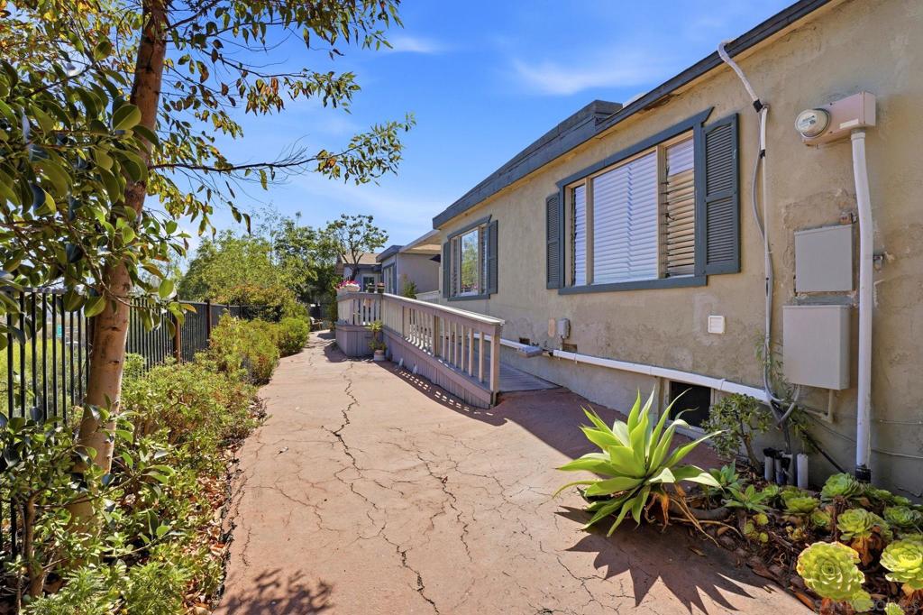 2335 Camino Del Rio - photo 8