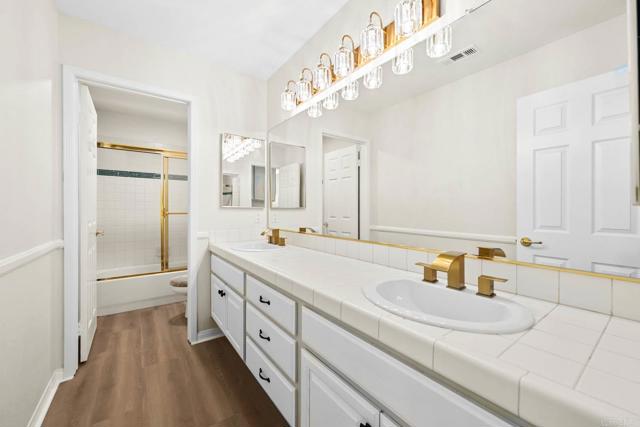 Detail Gallery Image 19 of 59 For 23638 Sonata Dr, Murrieta,  CA 92562 - 5 Beds | 3/1 Baths