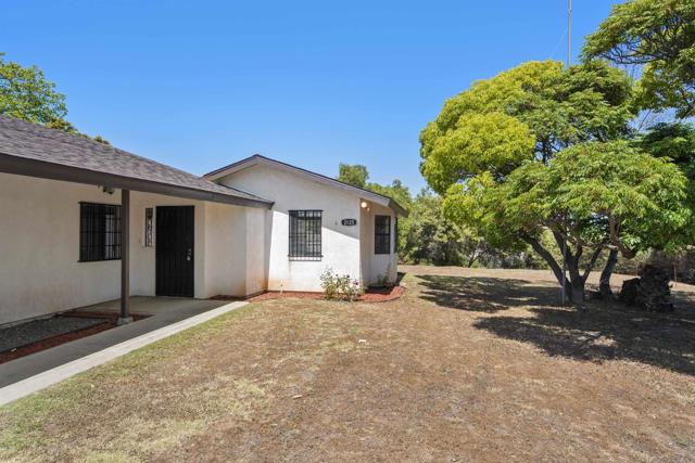 Detail Gallery Image 11 of 42 For 2125 Prospect St, National City,  CA 91950 - 3 Beds | 2 Baths