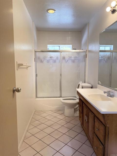 Detail Gallery Image 7 of 24 For 42 E Prospect, Chula Vista,  CA 91911 - 4 Beds | 1/1 Baths