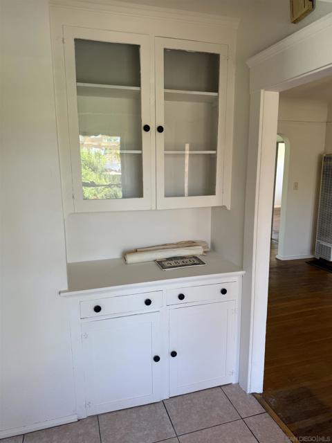4860 Marlborough Drive, San Diego CA: https://media.crmls.org/mediaz/1ea78cae-b1c5-4d96-b583-b1f17b8ffcc7.jpg